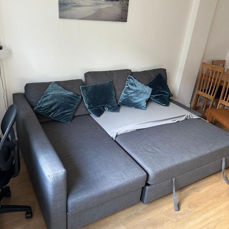 One Bedroom Apartment In Tower Bridge Road Londen Buitenkant foto