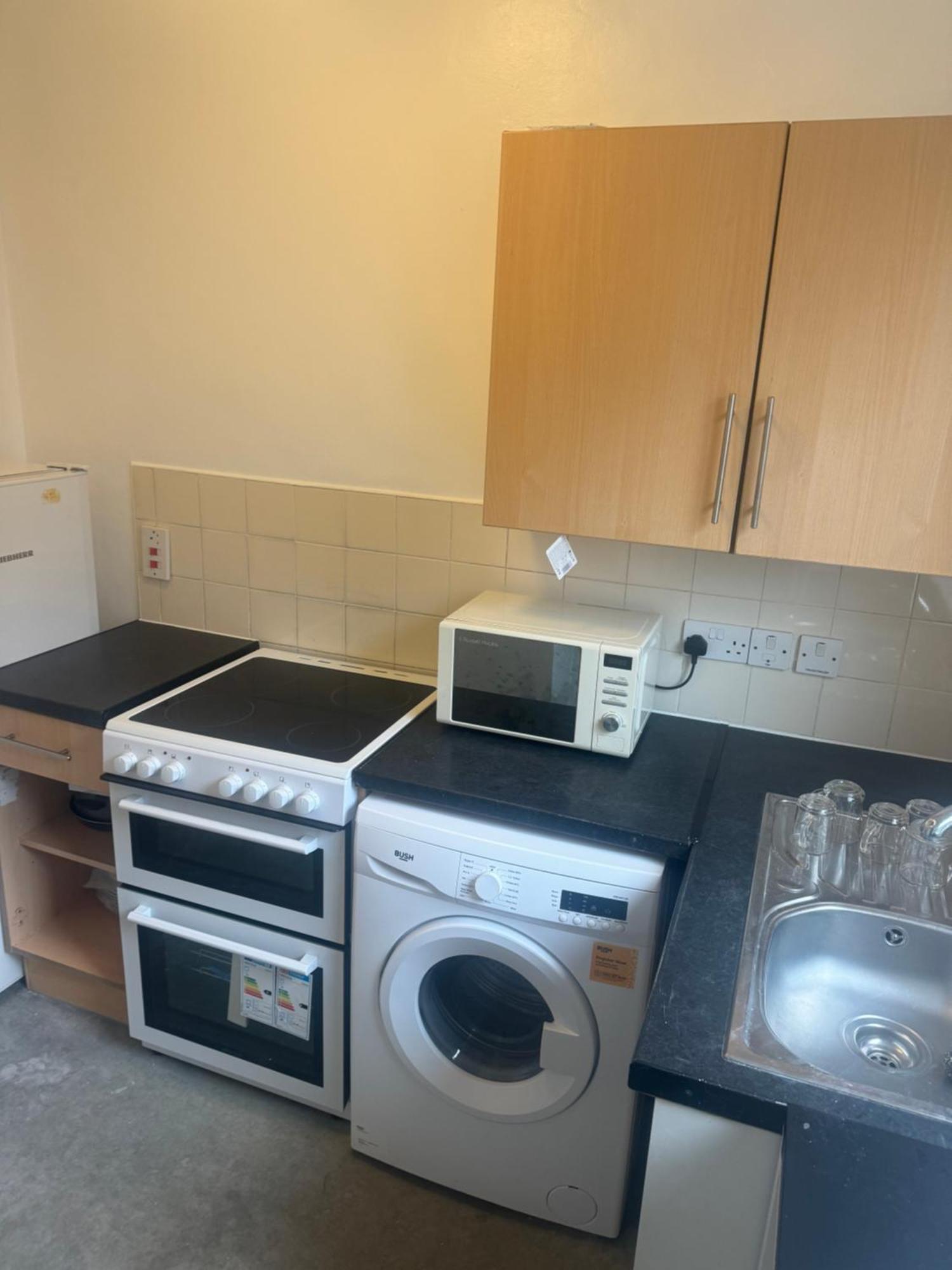 One Bedroom Apartment In Tower Bridge Road Londen Buitenkant foto