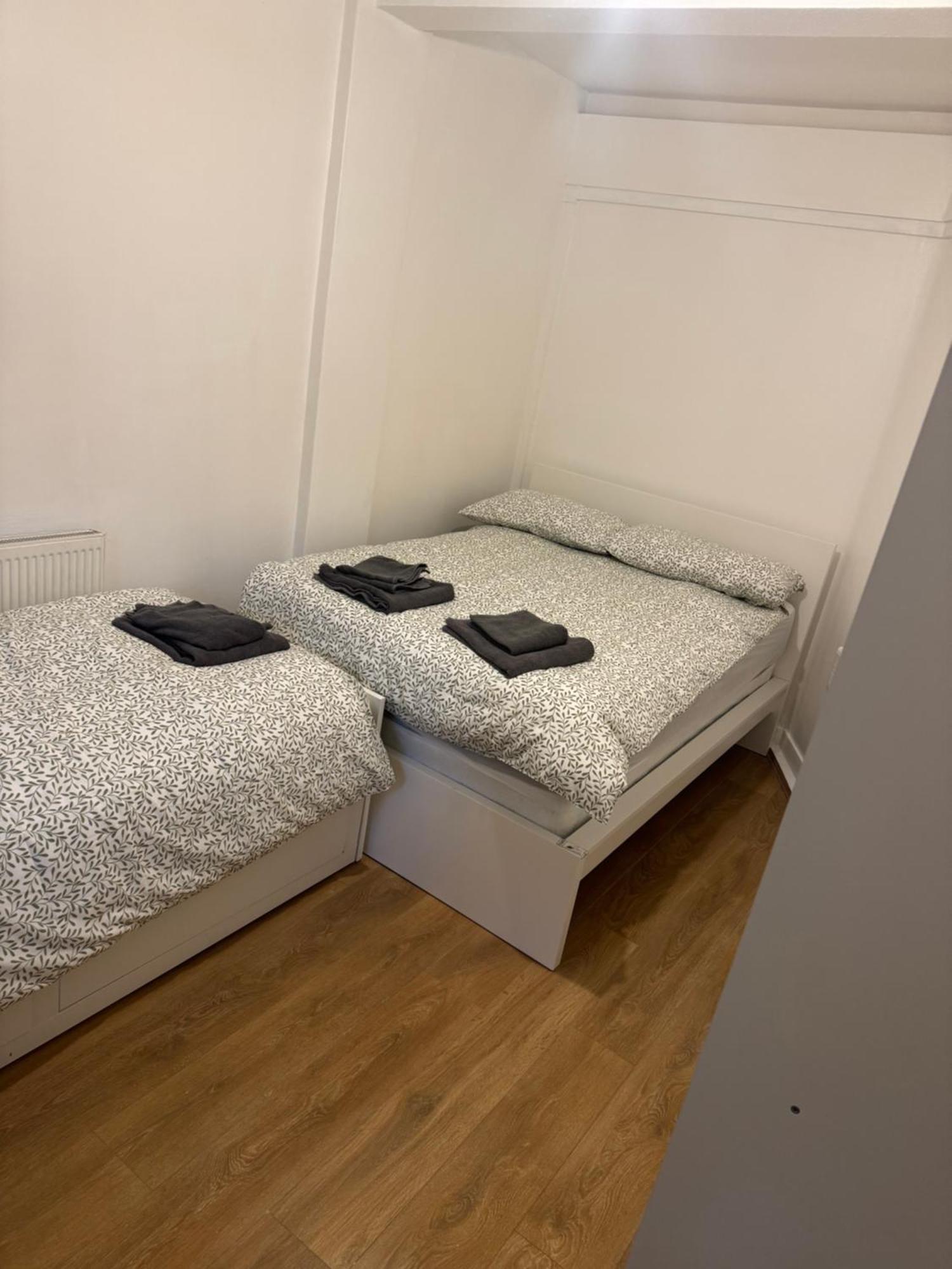 One Bedroom Apartment In Tower Bridge Road Londen Buitenkant foto